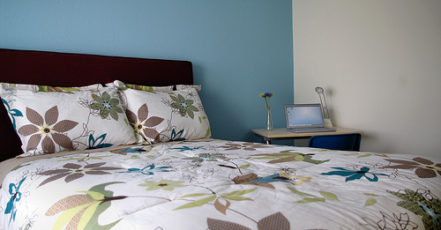 Jak vymalovat ložnici - Inspirace barev pro pohodlný spánek i milostné hrátky